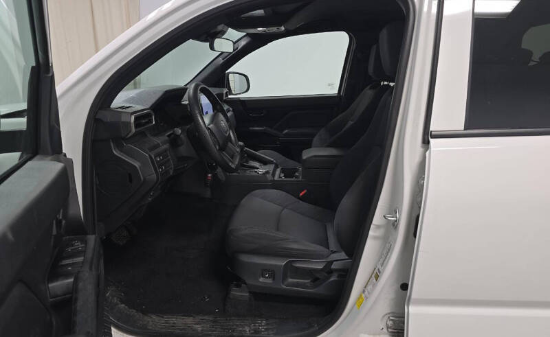 2024 Toyota Tacoma SR