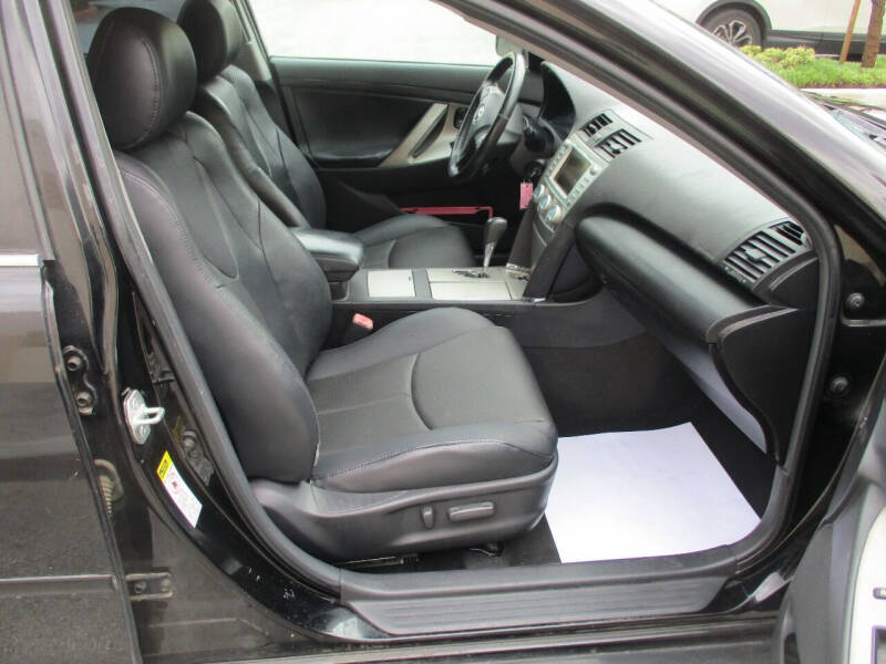 2009 Toyota Camry LE