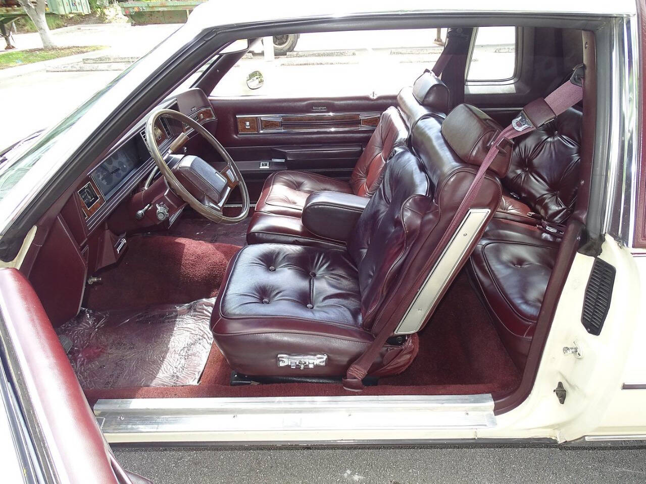 1985 Oldsmobile Cutlass Supreme 16