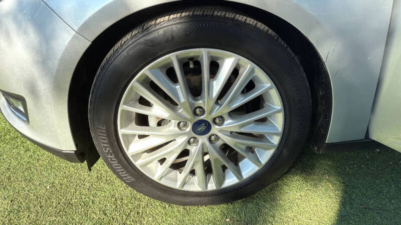 2018 Ford Focus Titanium