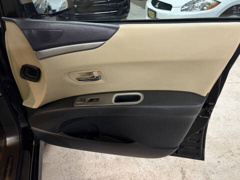 2008 Subaru Tribeca Ltd. 5-Pass.