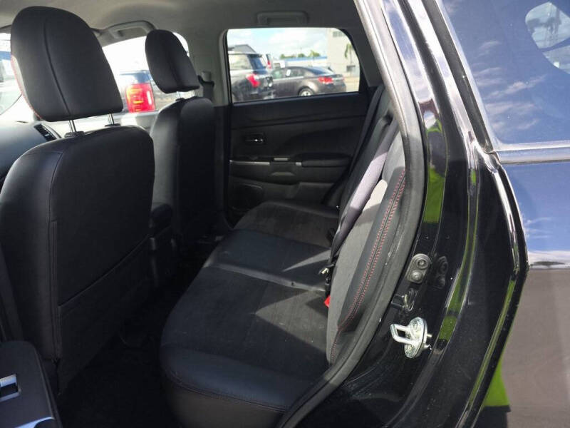 2023 Mitsubishi Outlander Sport