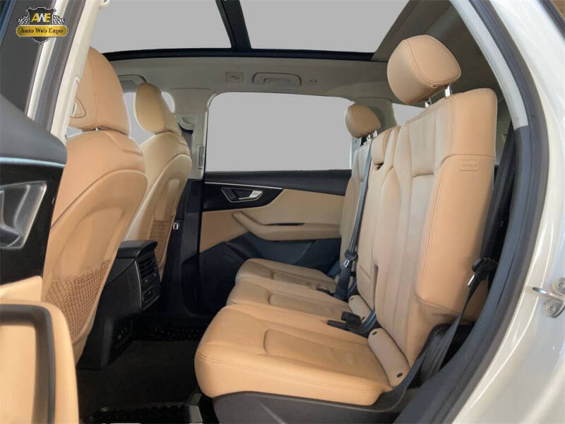2023 Audi Q7 quattro Premium 45 TFSI