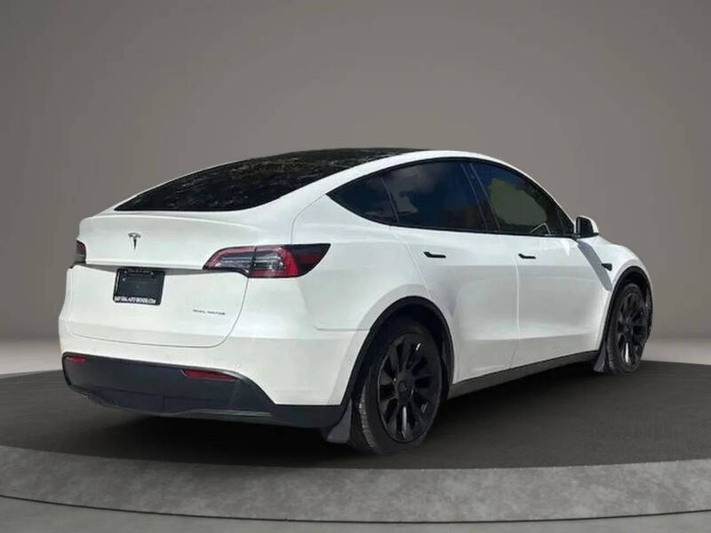 2022 Tesla Model Y Long Range