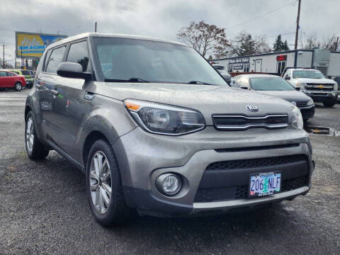 2018 Kia Soul +