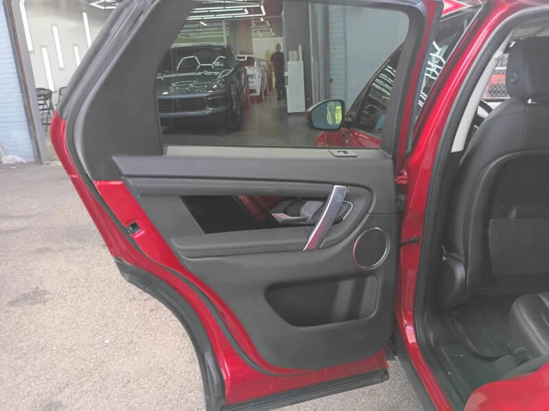 2020 Land Rover Discovery Sport P250 SE