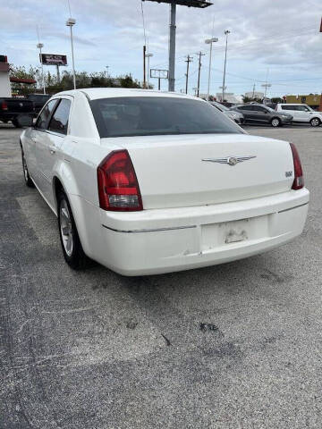 2006 Chrysler 300 Touring