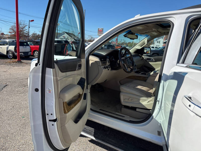 2017 GMC Yukon Denali