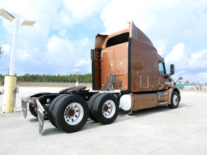 2019 Peterbilt 579