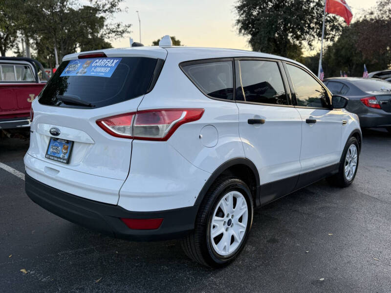 2014 Ford Escape S