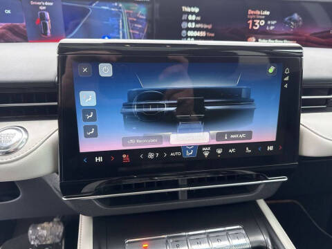 2024 Lincoln Nautilus Hybrid Reserve