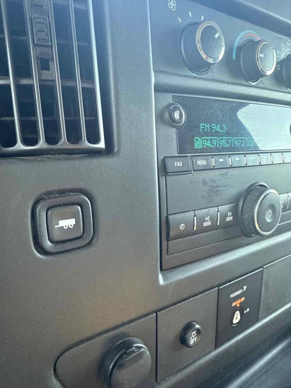 2017 GMC Savana 2500