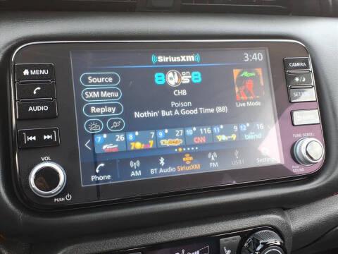 2024 Nissan Kicks SR