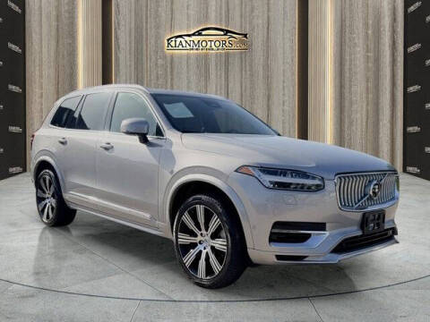 2024 Volvo XC90 Recharge T8 Ultimate Bright Theme 7P