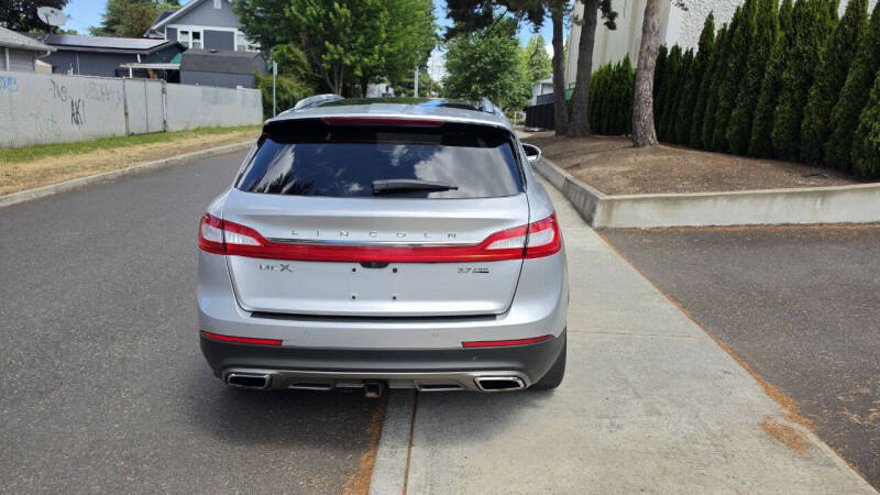 2016 Lincoln MKX Reserve