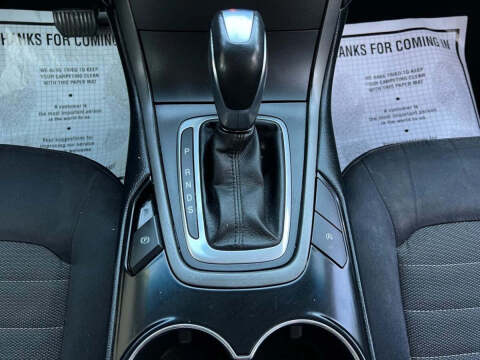2017 Ford Edge SE