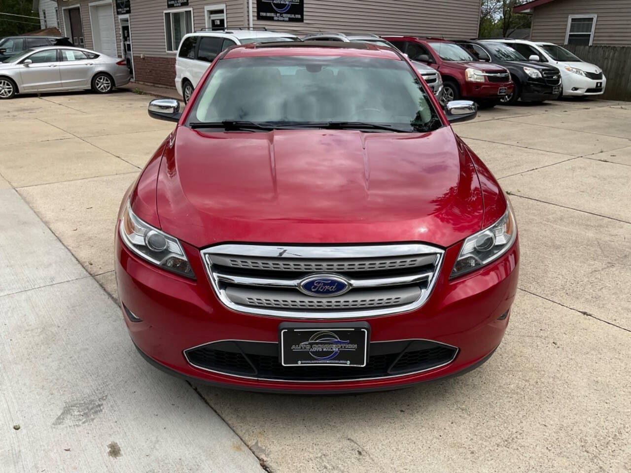 2012 Ford Taurus for sale at Auto Connection in Waterloo, IA