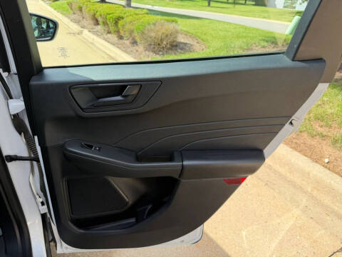 2022 Ford Escape S