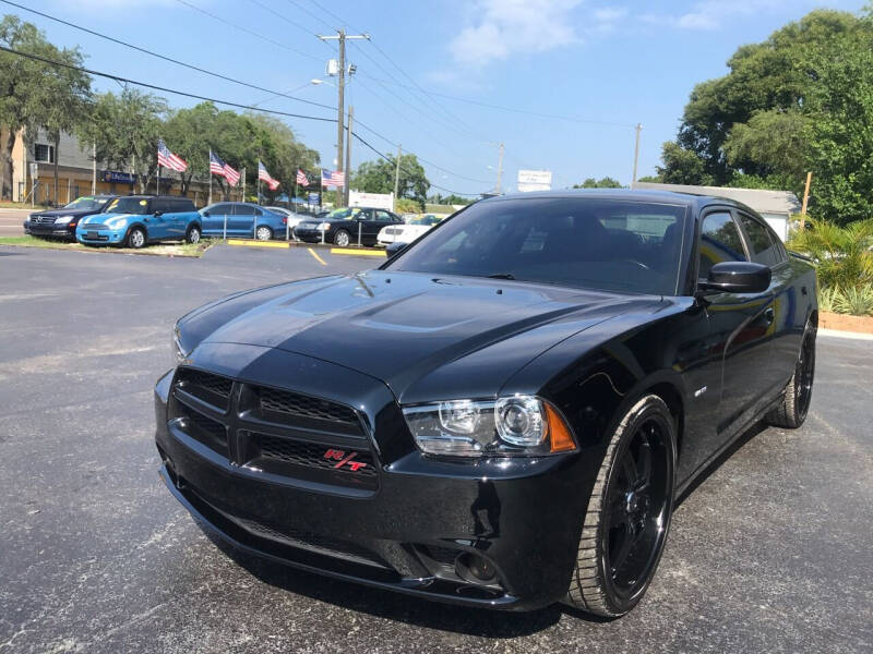 2011 Dodge Charger for sale at RoMicco Cars and Trucks in Tampa FL