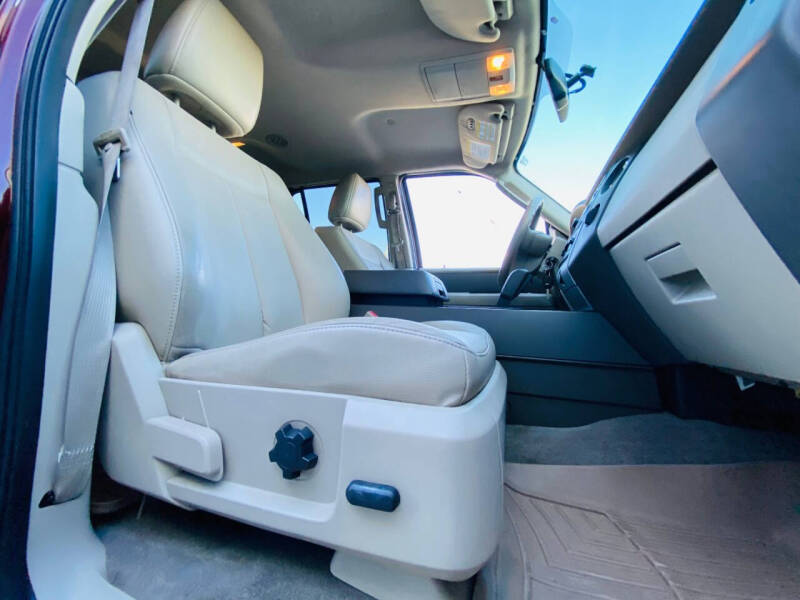 2012 Ford Expedition XLT