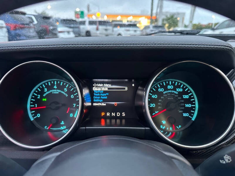 2019 Ford Mustang GT - Photo 14