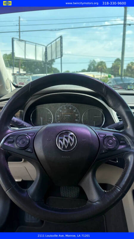 2017 Buick LaCrosse Essence