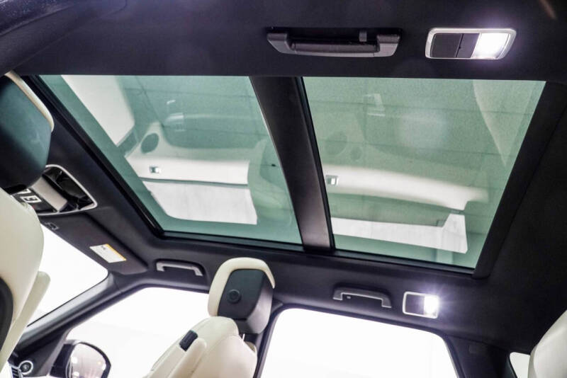 2020 Land Rover Range Rover Sport P525 HSE Dynamic