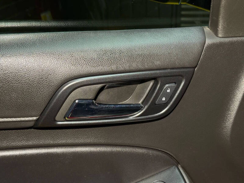 2015 Chevrolet Suburban LTZ