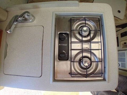 2002 Winnebago Rialta