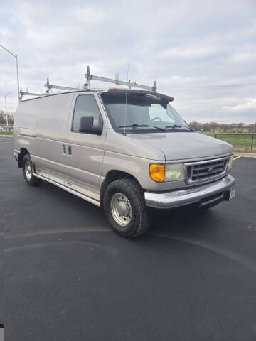 2003 Ford E-Series for sale at NEW 2 YOU AUTO SALES LLC in Waukesha WI