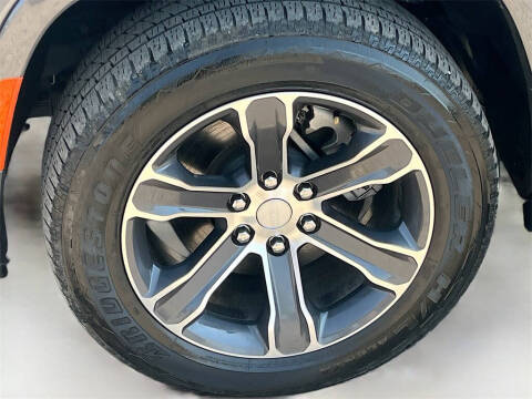 2023 Jeep Grand Wagoneer