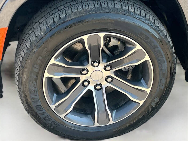 2023 Jeep Grand Wagoneer