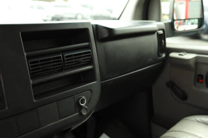 2013 Chevrolet Express 2500