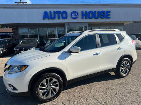 2015 Nissan Rogue for sale at Auto House Motors - Downers Grove in Downers Grove IL