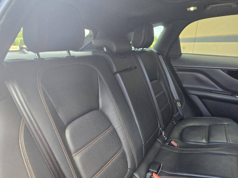 2017 Jaguar F-PACE 20d Prestige