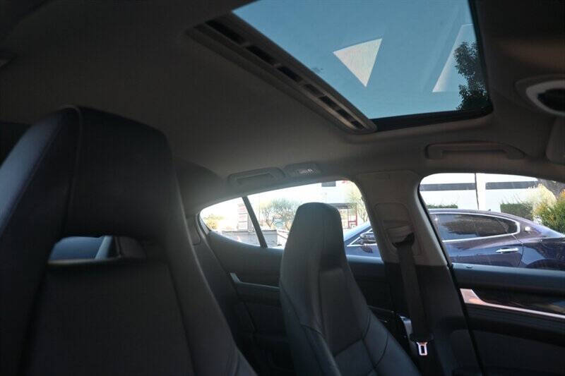 2013 Porsche Panamera S