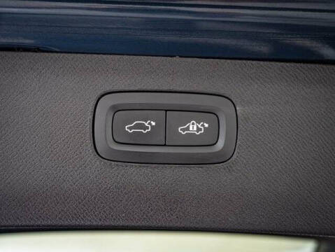 2023 Volvo XC90 B6 Plus Bright Theme 6P