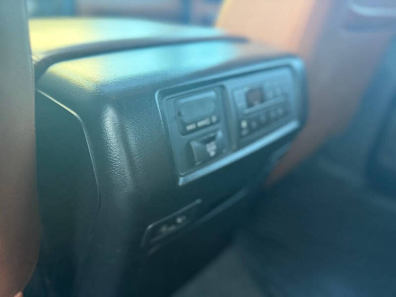 2012 Toyota Sequoia Platinum