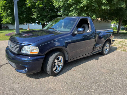 2002 Ford F-150 SVT Lightning for sale at Cody's Classic & Collectibles, LLC in Stanley WI