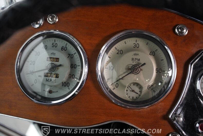 1951 MG TD