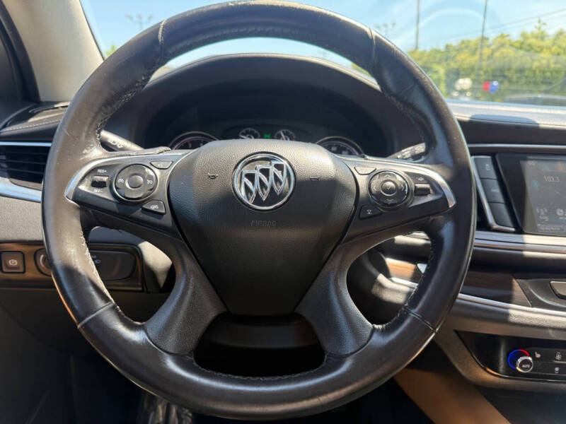 2018 Buick Enclave Essence