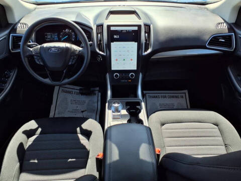 2024 Ford Edge SE