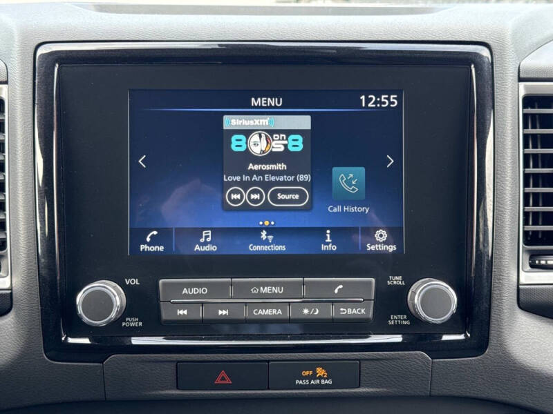 2023 Nissan Frontier SV