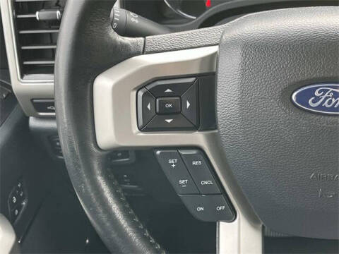 2022 Ford F-350 Super Duty Lariat