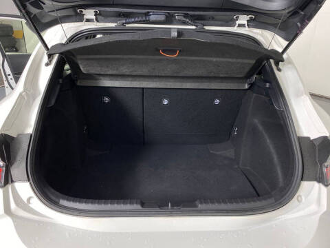 2022 Toyota Corolla Hatchback SE