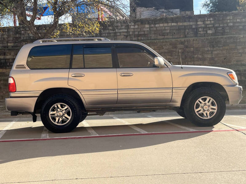 2001 Lexus LX 470