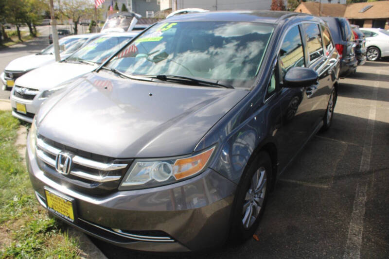 2015 Honda Odyssey EX's photo