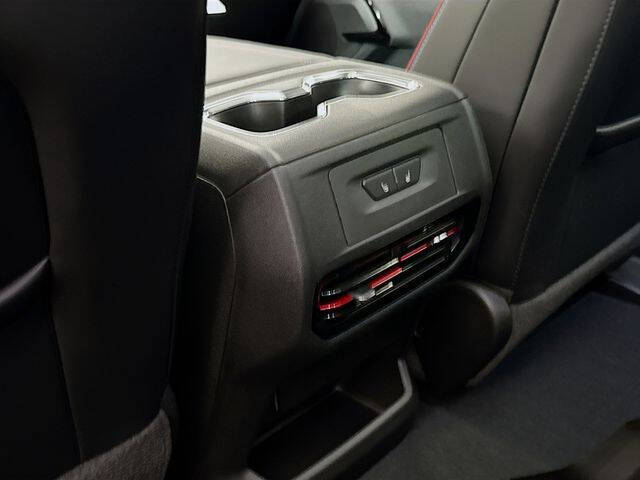 2025 Chevrolet Silverado EV RST