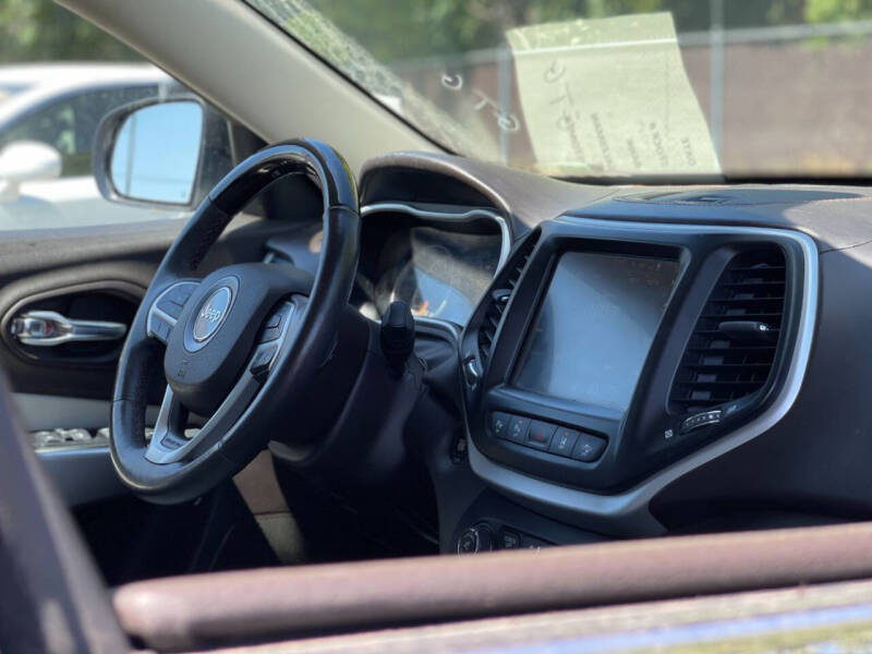 2017 Jeep Cherokee Overland