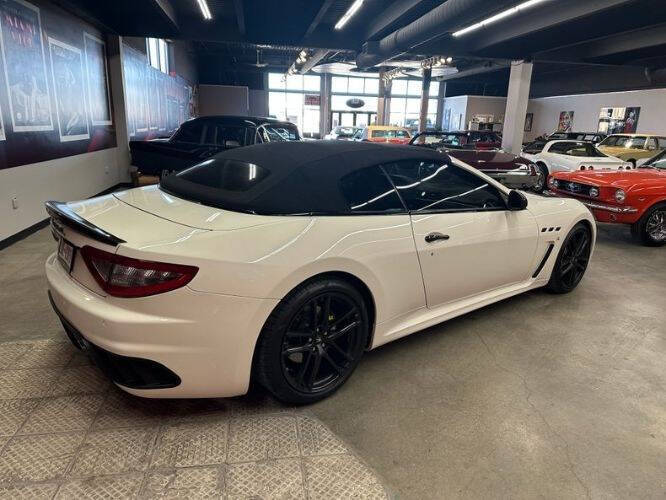 2014 Maserati Gran Turismo